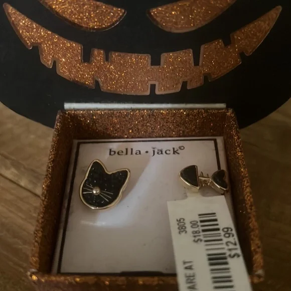 Bella & Jack cat and fishbone earrings - Picture 1 of 3